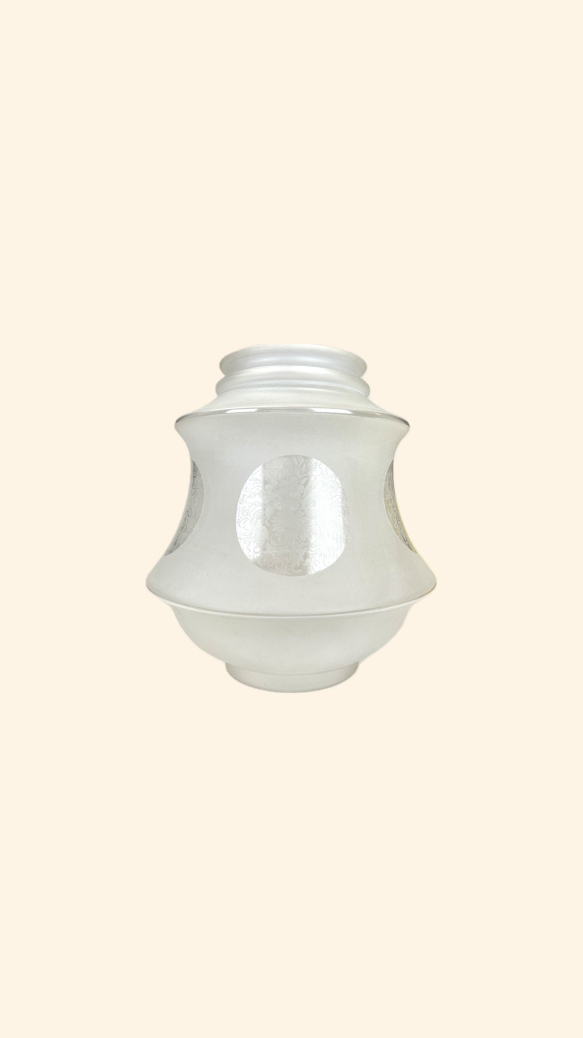 Tulpankupa till fotogenlampa med en udda form i blästrat glas med klara cirklar 